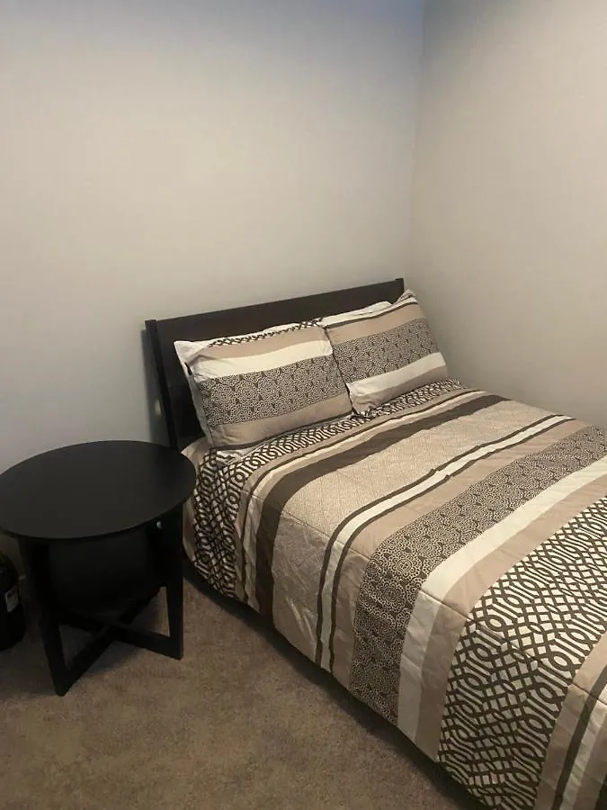 Private Ensuite Room In Calgary Ne Area Canada