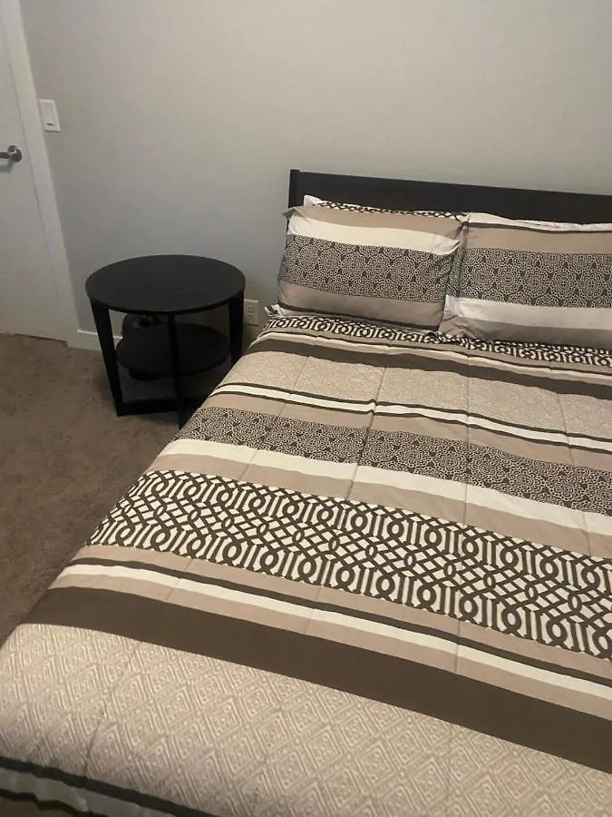 Homestay Private Ensuite Room In Calgary Ne Area Canada