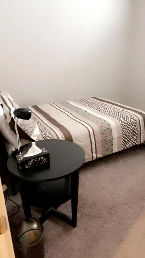 Homestay Private Ensuite Room In Calgary Ne Area